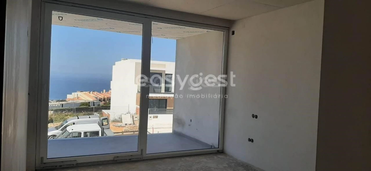 Moradia T4 para Venda em Ericeira Foto 7