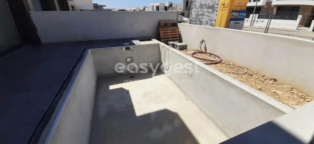 Moradia T4 para Venda em Ericeira Foto 5