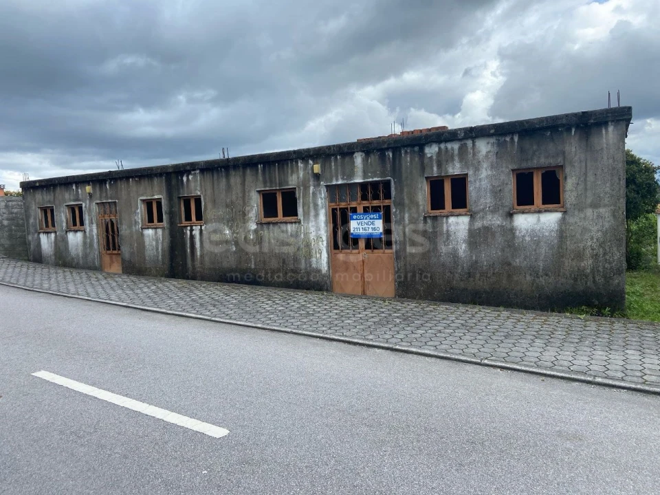 Armazém para Venda em Mangualde, Mesquitela e Cunha Alta Foto 2