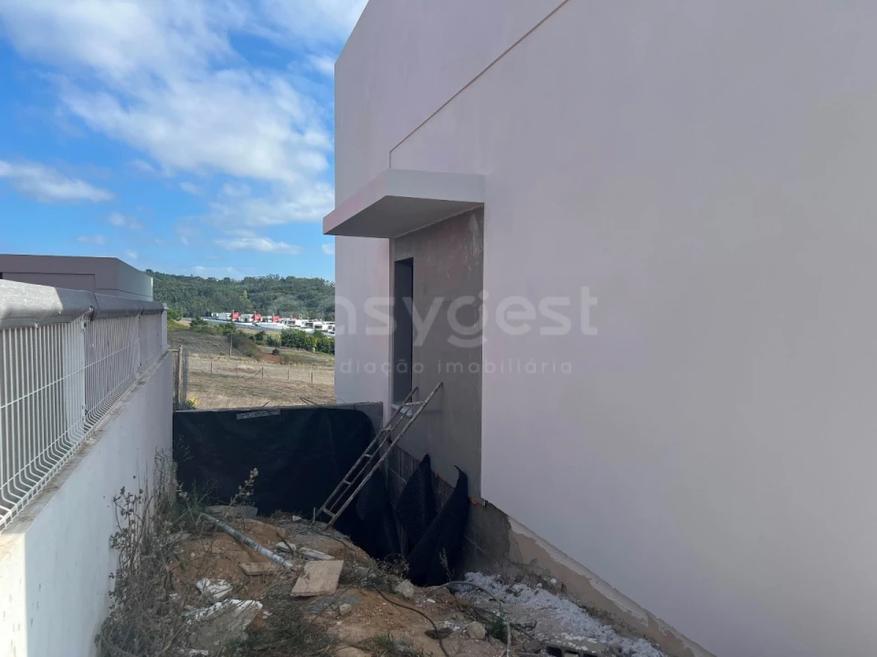 Moradia T4 para Venda em Mafra Foto 44