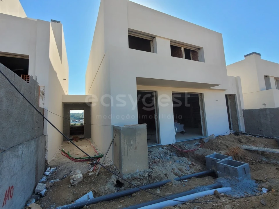 Moradia T4 para Venda em Mafra Foto 1