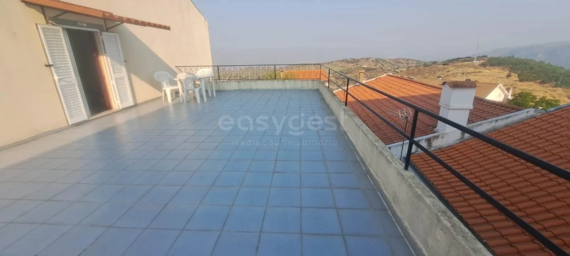 Moradia T6 para Venda em Torre de Moncorvo Foto 8