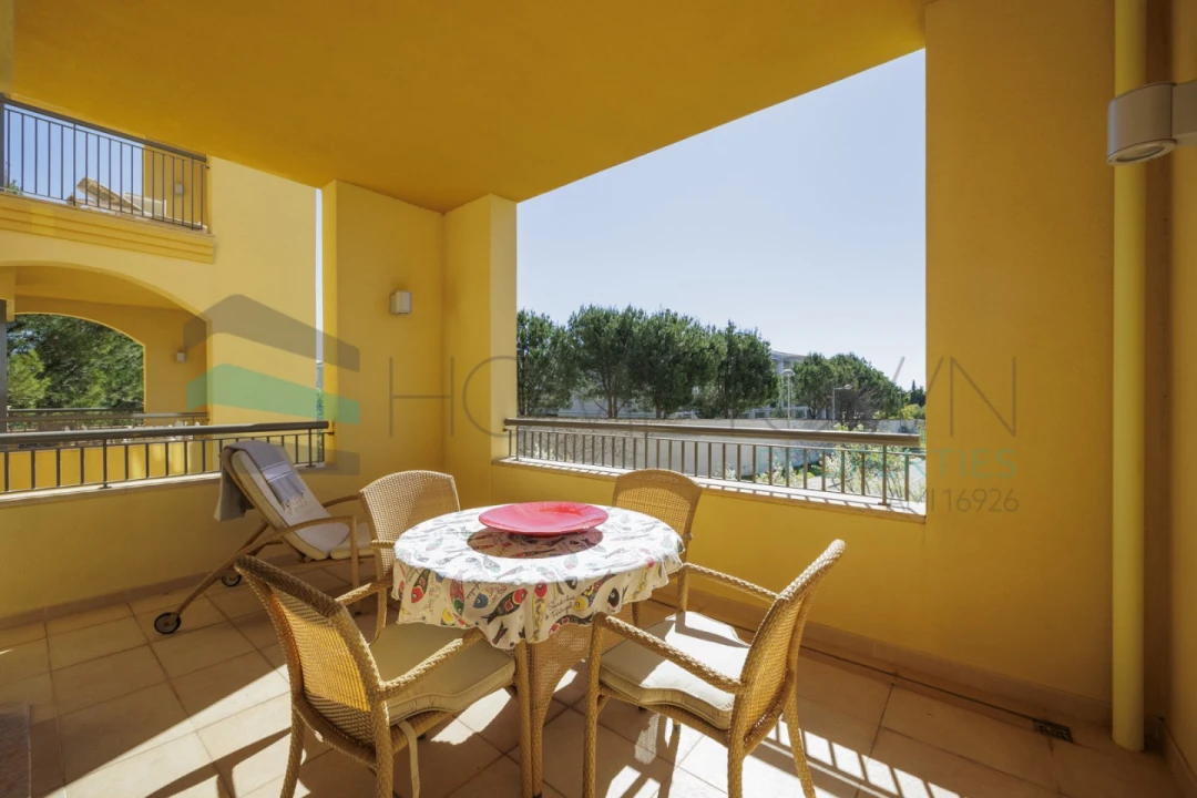 Apartamento T2 para Venda em Quarteira Foto 10