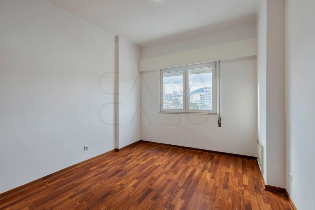 Apartamento T4 para Venda em União das Freguesias de Setúbal Foto 14