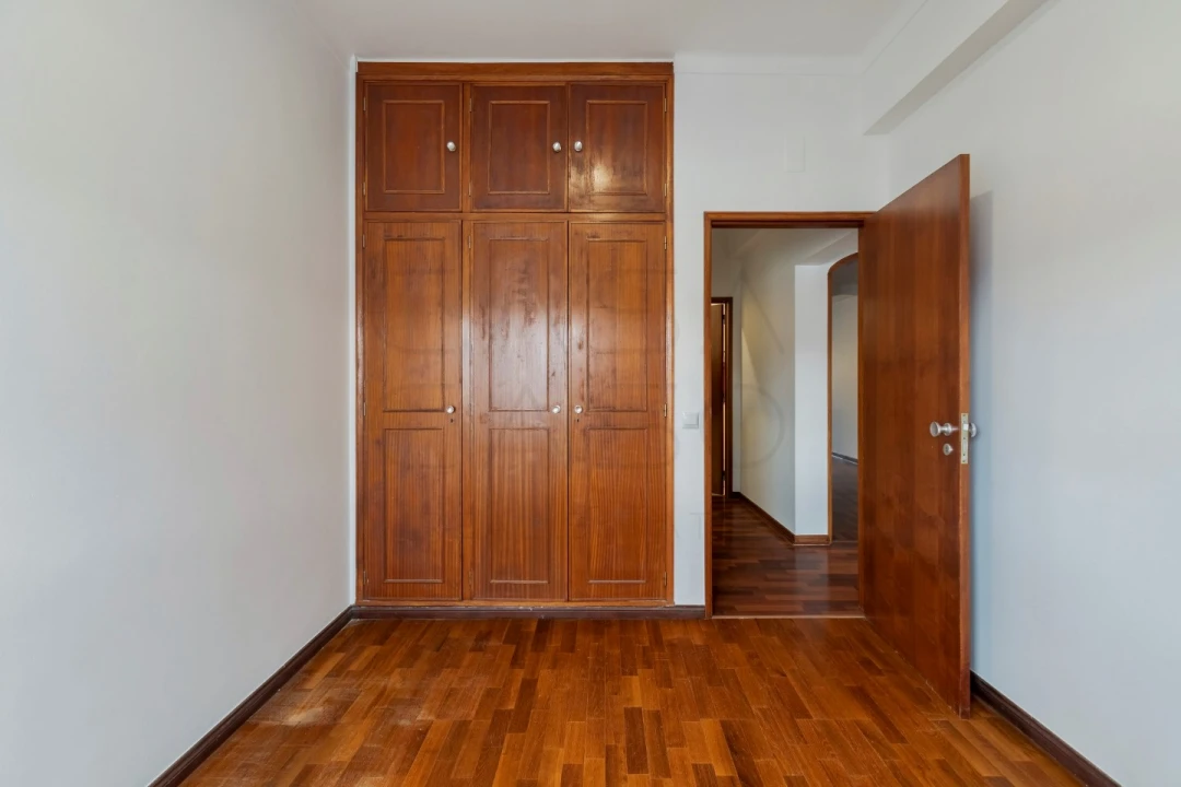 Apartamento T4 para Venda em União das Freguesias de Setúbal Foto 17