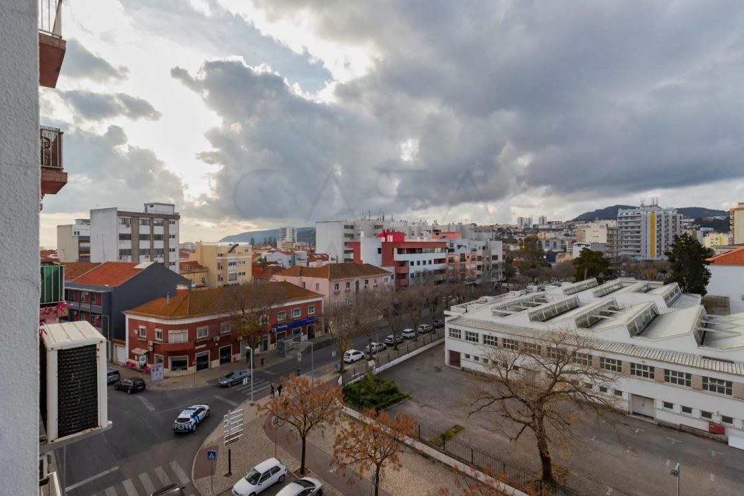 Apartamento T4 para Venda em União das Freguesias de Setúbal Foto 24