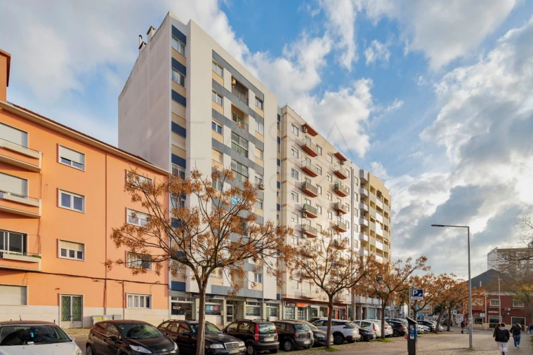 Apartamento T4 para Venda em União das Freguesias de Setúbal Foto 1