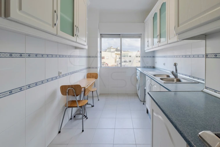 Apartamento T4 para Venda em União das Freguesias de Setúbal Foto 9