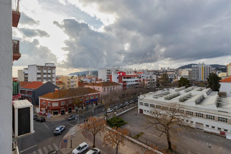 Apartamento T4 para Venda em União das Freguesias de Setúbal Foto 24