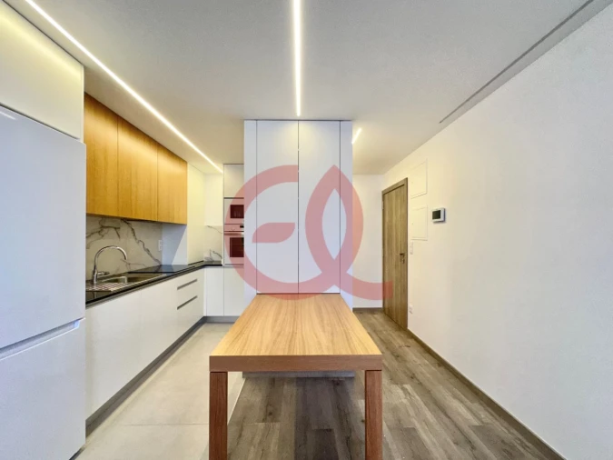 Apartamento T2 para Venda em Santa Maria Maior e Monserrate e Meadela Foto 3