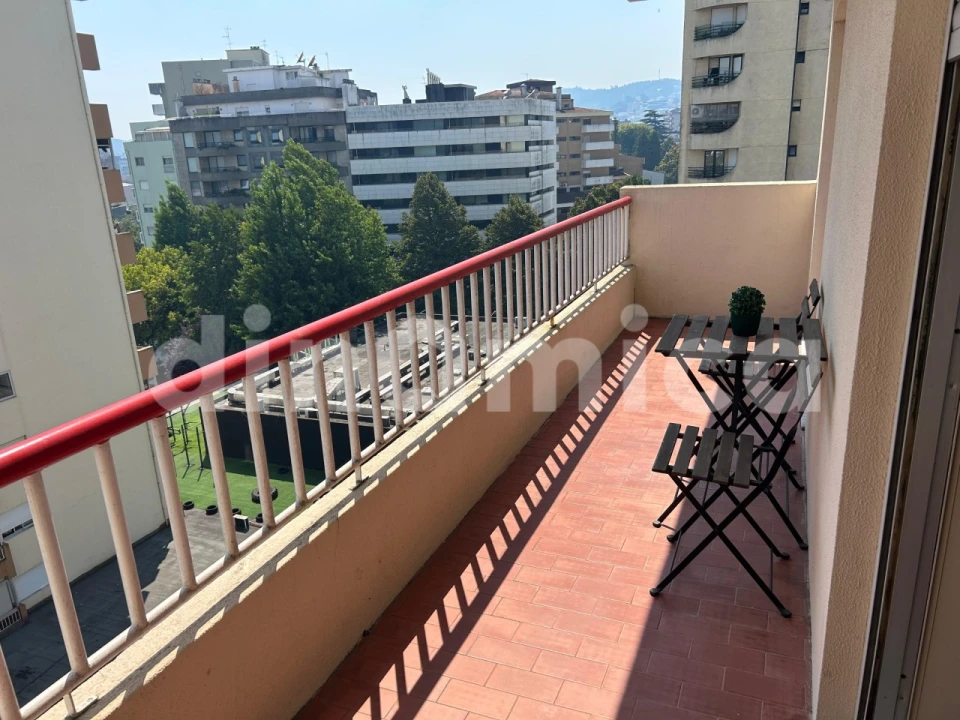 Apartamento T2 para Venda em Vila Nova de Famalicão e Calendário Foto 13