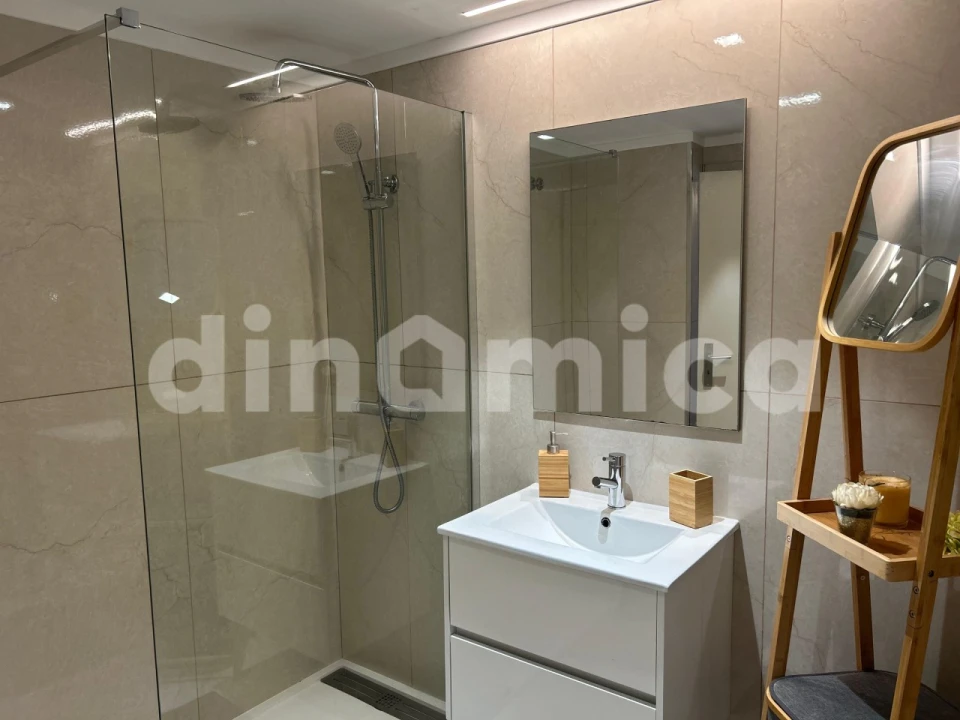 Apartamento T2 para Venda em Vila Nova de Famalicão e Calendário Foto 19