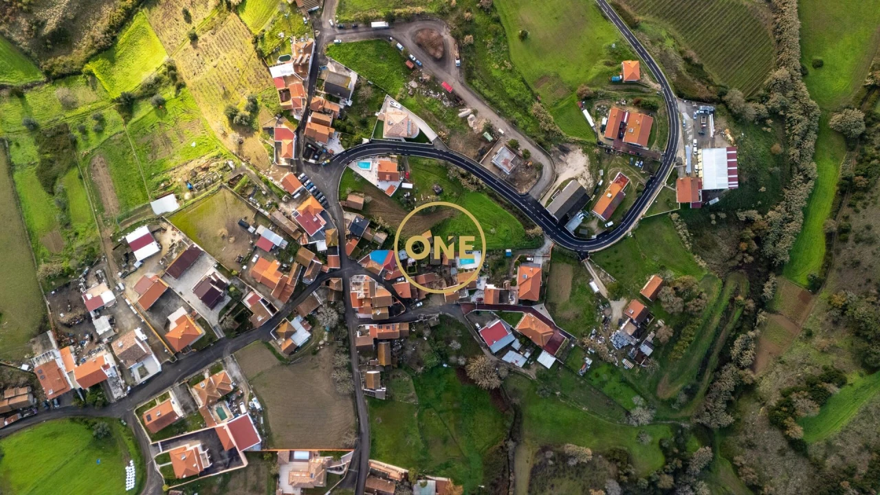 Moradia T2 para Venda em Santo Quintino Foto 24