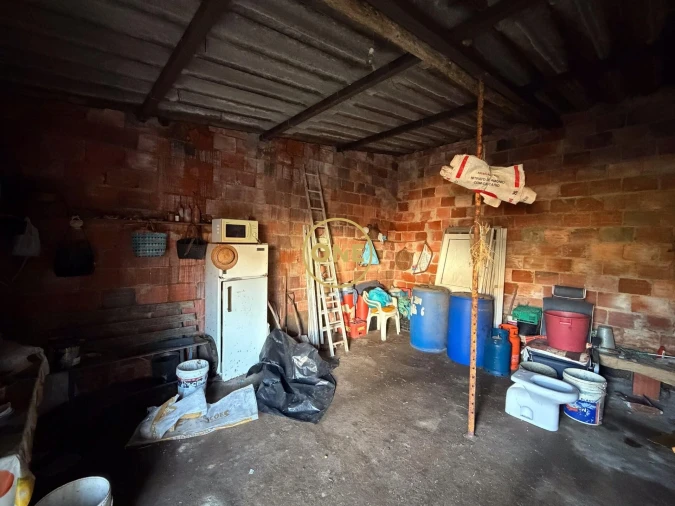 Moradia T2 para Venda em Santo Quintino Foto 9