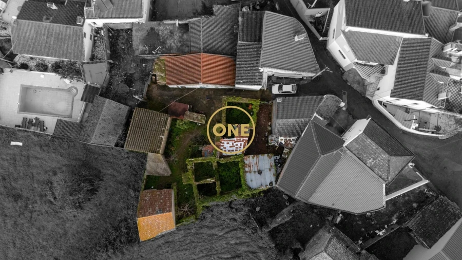 Moradia T2 para Venda em Santo Quintino Foto 19