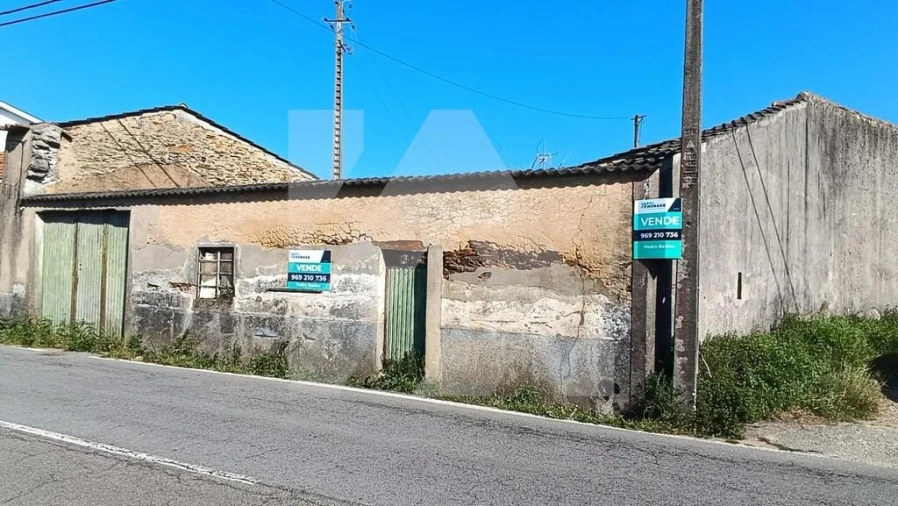 Moradia T1 para Venda em Ovar, São João, Arada e São Vicente de Pereira Jusã Foto 2