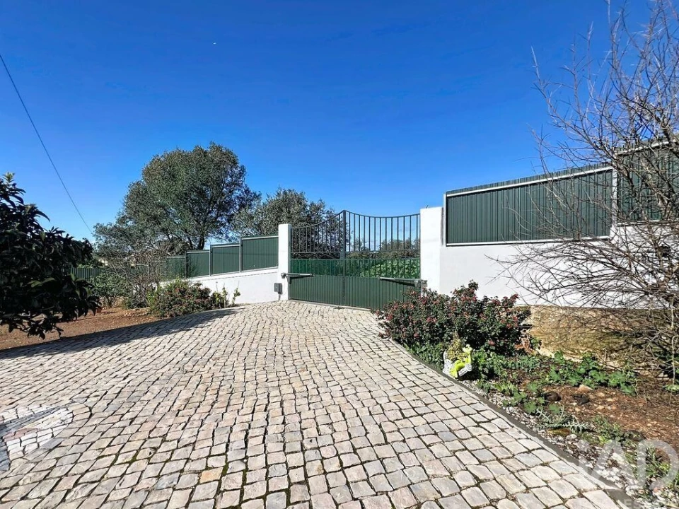 Moradia T4 para Venda em Moncarapacho e Fuseta Foto 2