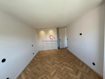 Apartamento T2 para Venda em Braga (Maximinos, Sé e Cividade)