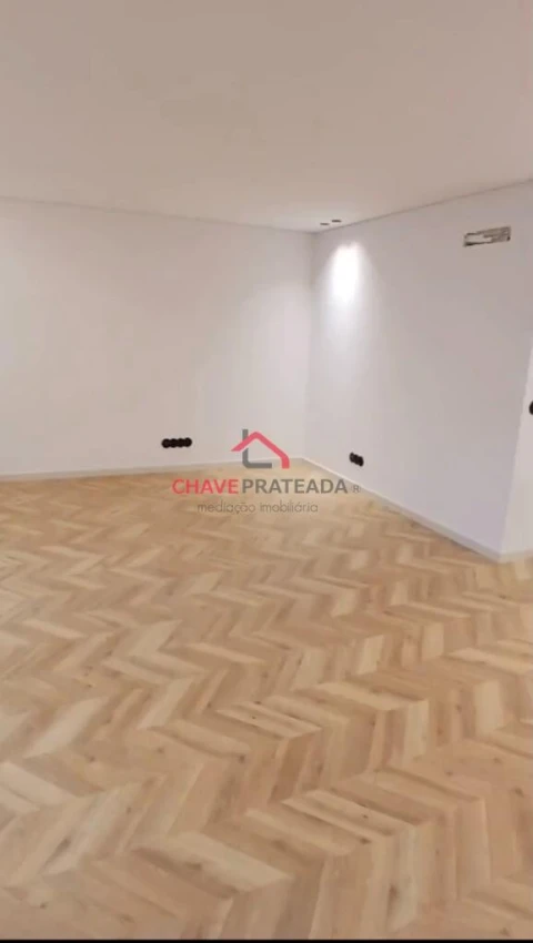 Apartamento T2 para Venda em Braga (Maximinos, Sé e Cividade)