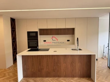 Apartamento T2 para Venda em Braga (Maximinos, Sé e Cividade)