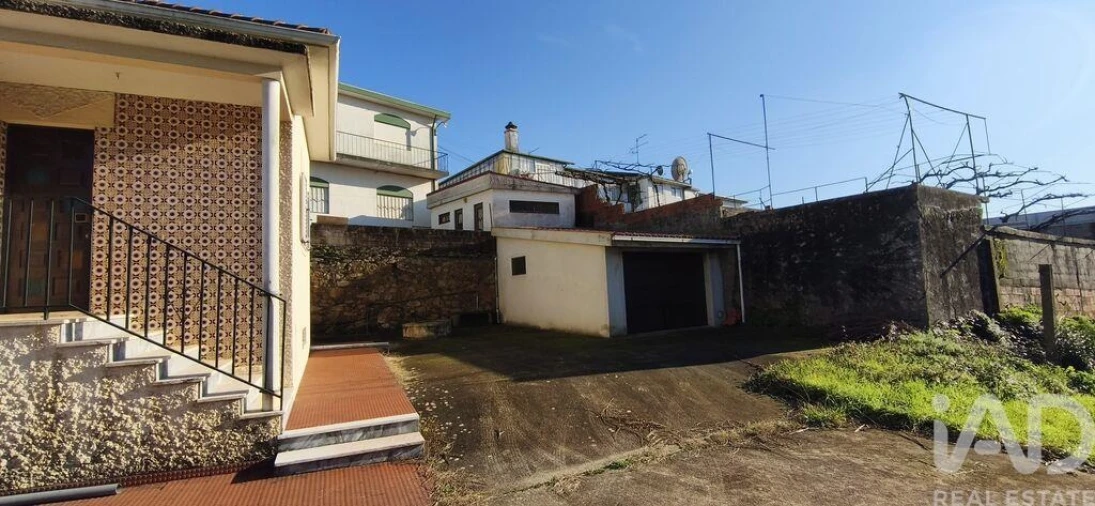 Moradia T4 para Venda em Sandim, Olival, Lever e Crestuma Foto 6