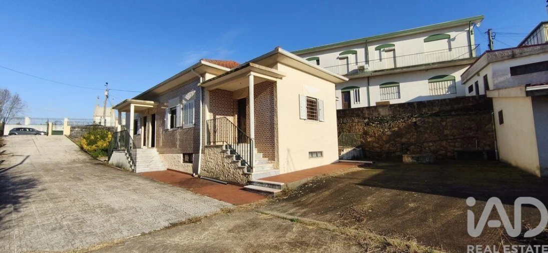 Moradia T4 para Venda em Sandim, Olival, Lever e Crestuma Foto 7