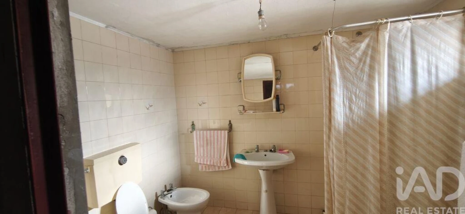 Moradia T4 para Venda em Sandim, Olival, Lever e Crestuma Foto 23