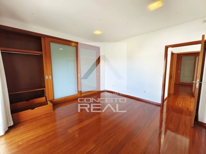 Moradia T4 para Venda em Lagares e Figueira Foto 35