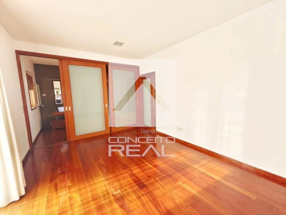 Moradia T4 para Venda em Lagares e Figueira Foto 30