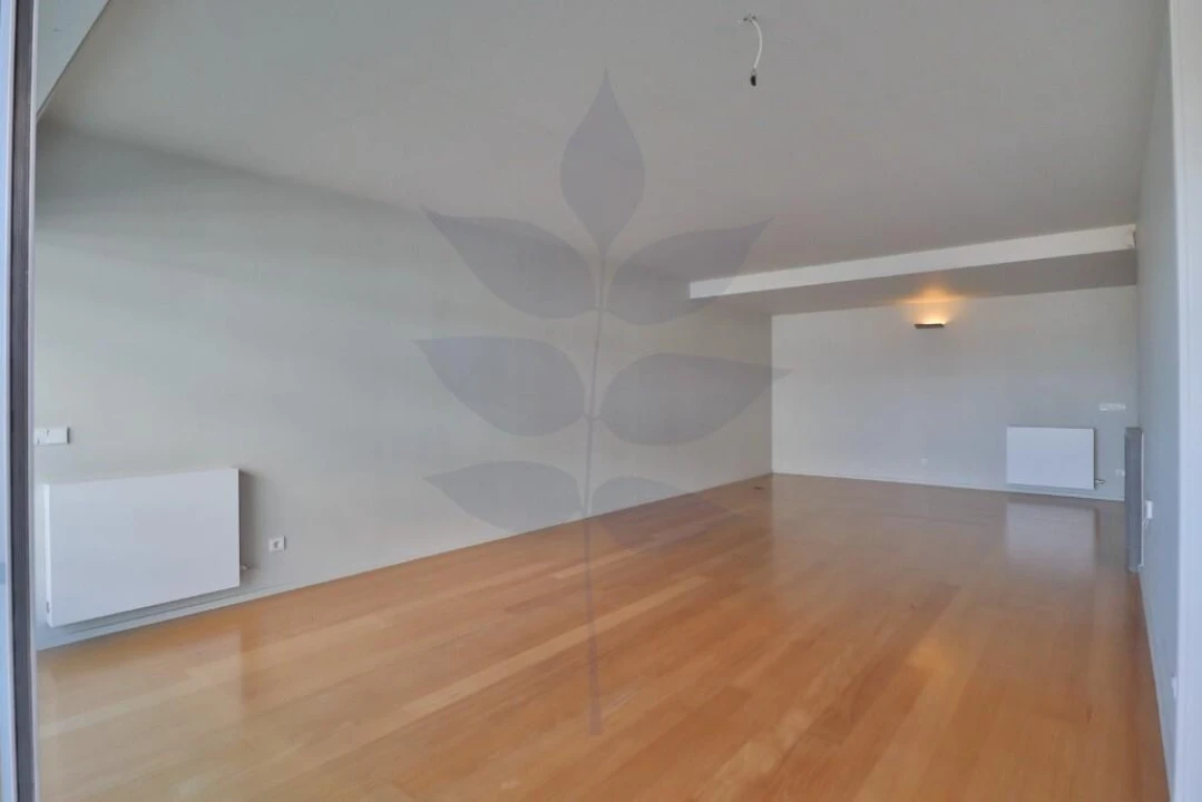 Apartamento T3 para Arrendamento em São Vicente (Braga) Foto 11