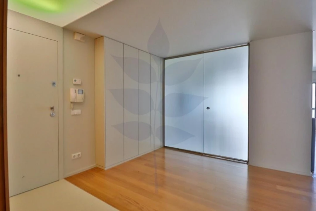 Apartamento T3 para Arrendamento em São Vicente (Braga) Foto 8