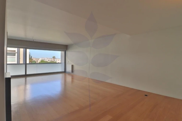 Apartamento T3 para Arrendamento em São Vicente (Braga) Foto 4