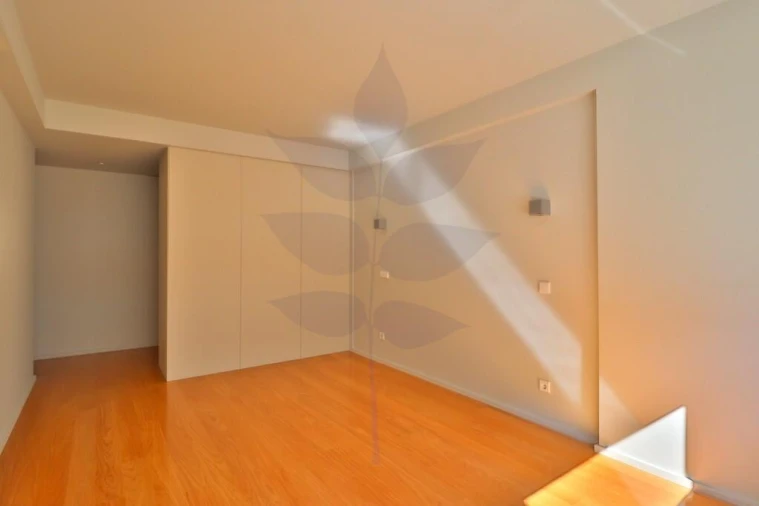 Apartamento T3 para Arrendamento em São Vicente (Braga) Foto 23