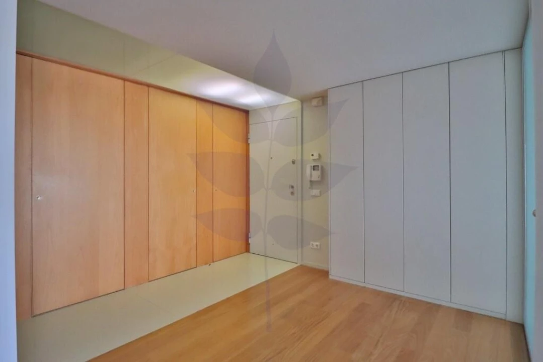 Apartamento T3 para Arrendamento em São Vicente (Braga) Foto 3