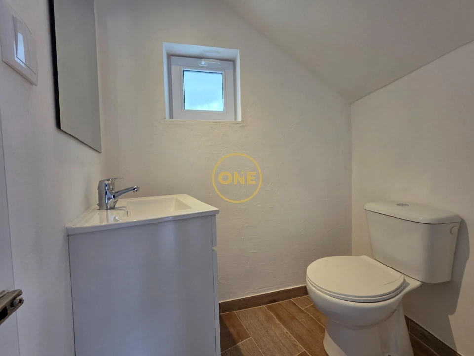 Moradia T2 para Venda em Arneiro das Milhariças Foto 11