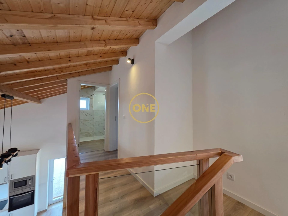 Moradia T2 para Venda em Arneiro das Milhariças Foto 14