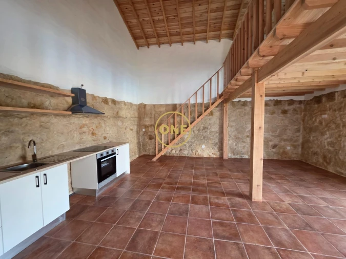 Moradia T2 para Venda em Arneiro das Milhariças Foto 29