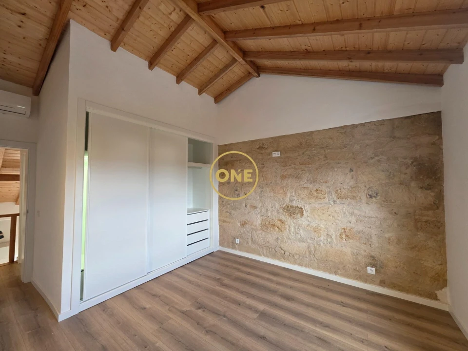 Moradia T2 para Venda em Arneiro das Milhariças Foto 28