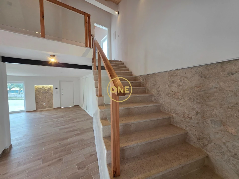 Moradia T2 para Venda em Arneiro das Milhariças Foto 13