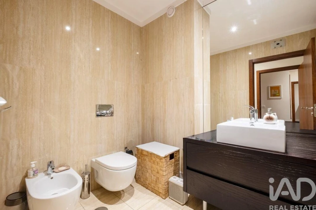 Apartamento T4 para Venda em Cidade da Maia Foto 25