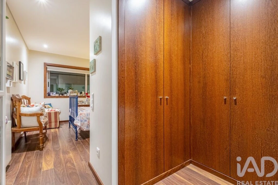 Apartamento T4 para Venda em Cidade da Maia Foto 16