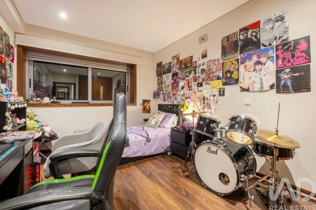 Apartamento T4 para Venda em Cidade da Maia Foto 19