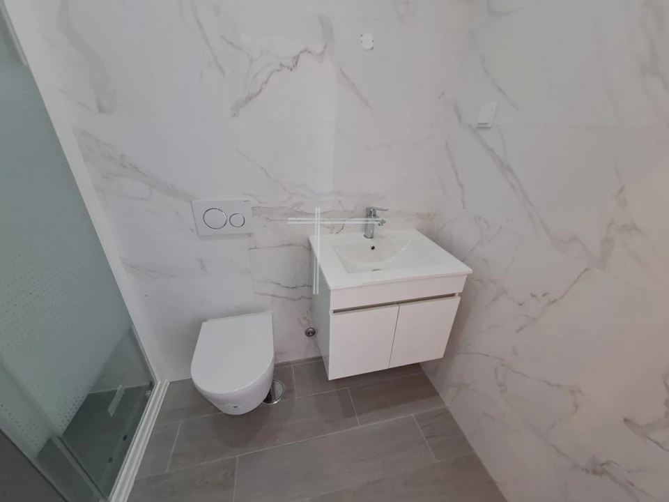 Moradia T4 para Venda em Corroios Foto 8