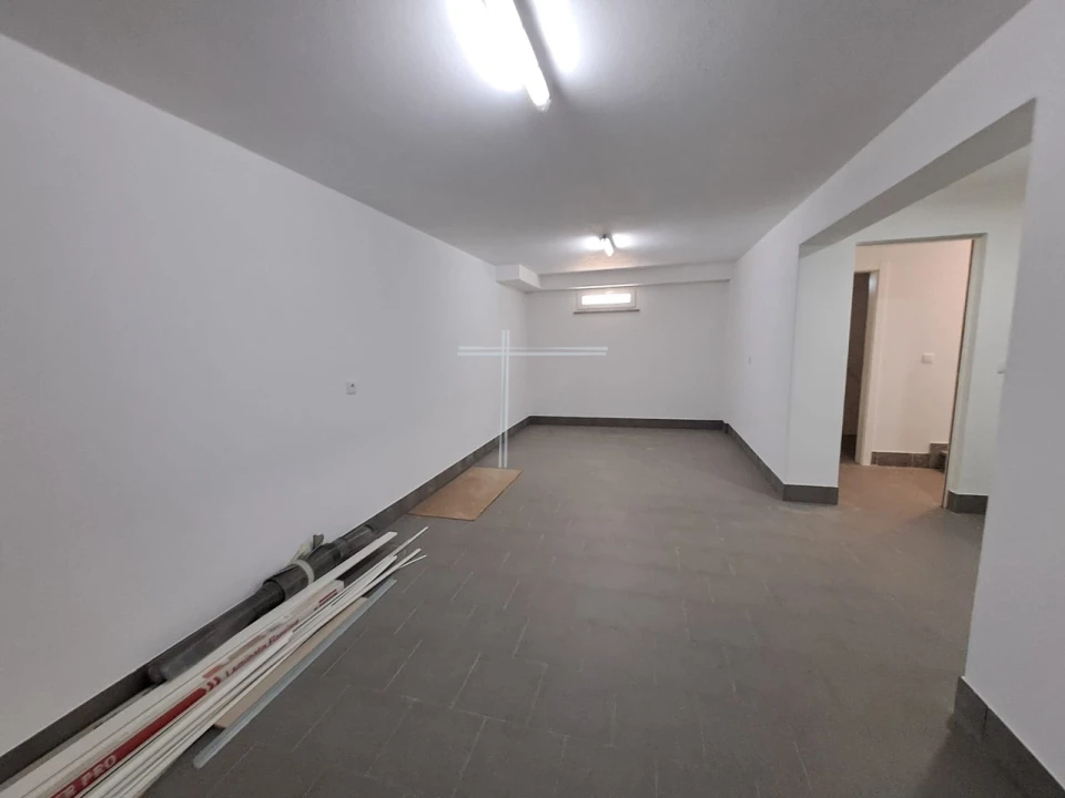 Moradia T4 para Venda em Corroios Foto 25