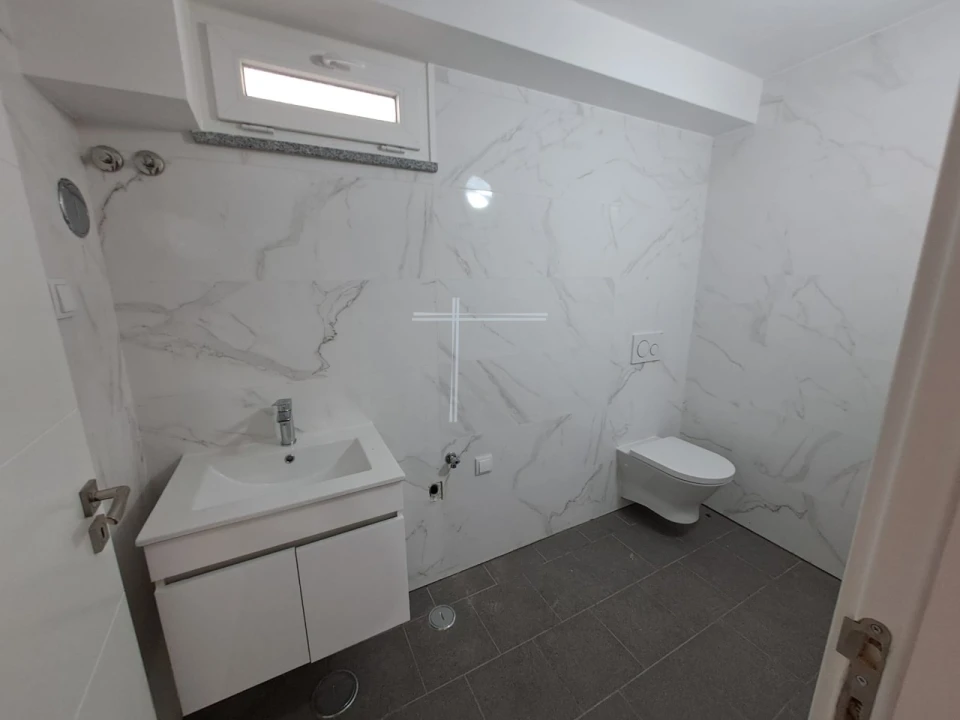 Moradia T4 para Venda em Corroios Foto 27