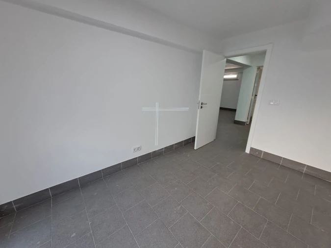 Moradia T4 para Venda em Corroios Foto 29