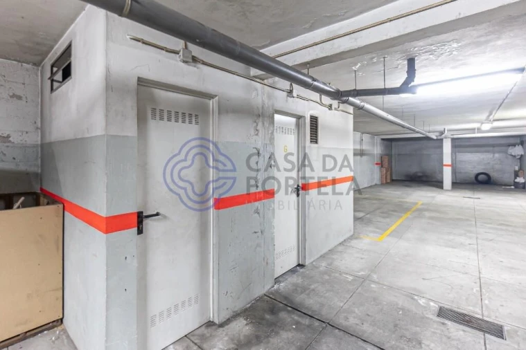 Apartamento T2 para Venda em Fânzeres e São Pedro da Cova Foto 23