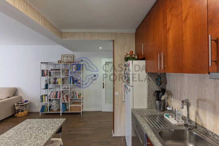 Apartamento T2 para Venda em Fânzeres e São Pedro da Cova Foto 7