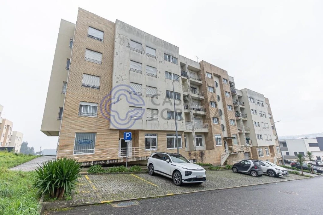 Apartamento T2 para Venda em Fânzeres e São Pedro da Cova Foto 1