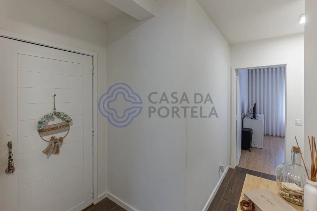 Apartamento T2 para Venda em Fânzeres e São Pedro da Cova Foto 13